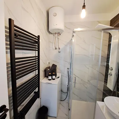 New! Apartment, View From Above Apartman *