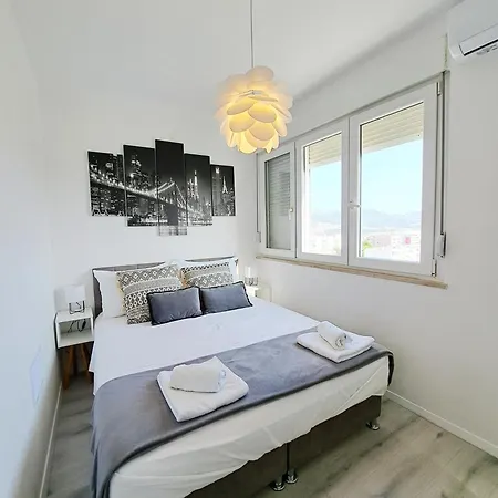 New! Apartment, View From Above Lägenhet Split
